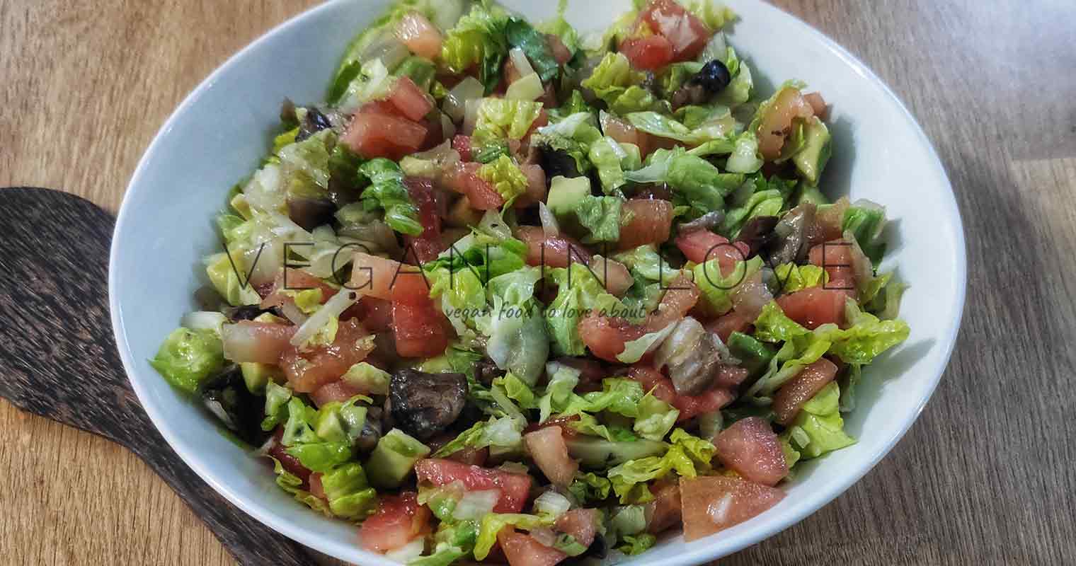 TOMATO, MUSHROOM, AND AVOCADO SALAD