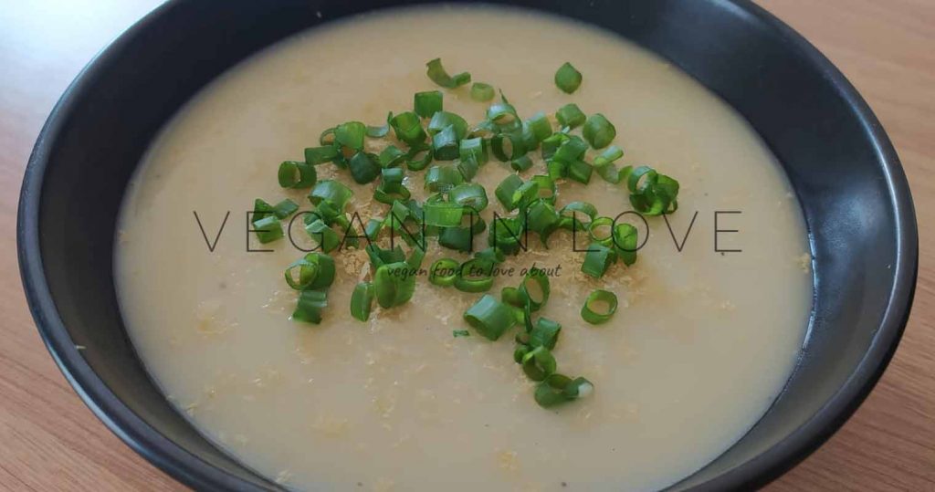 Creamy Potato Soup | Dairy-free & Easy | Vegan in love