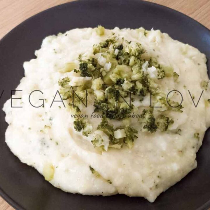 Mashed potatoes with broccoli