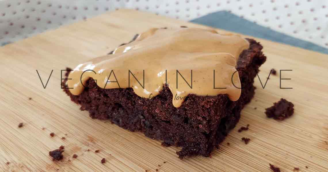 Brownie con mantequilla de Maní | S/ Huevo | Vegan in love |