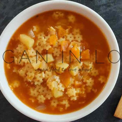 PASTA WITH VEGETABLE SOUP