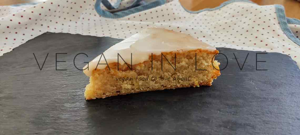 LEMON YOGURT CAKE