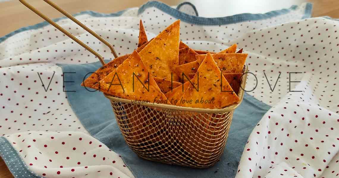 BAKED TORTILLA CHIPS HOMEMADE