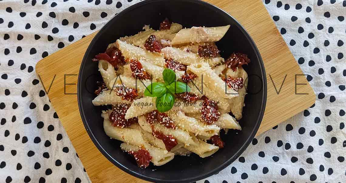 PASTA CON TOMATES SECOS