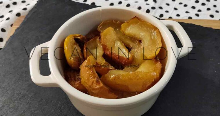 BAKED APPLE SLICES