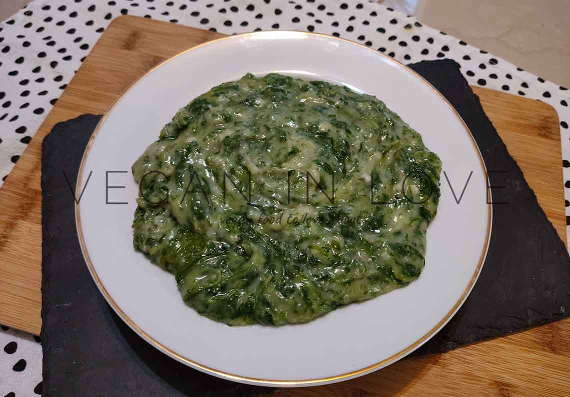 EASY CREAMED SPINACH VEGAN RECIPE | HEALTHY AND SIMPLE