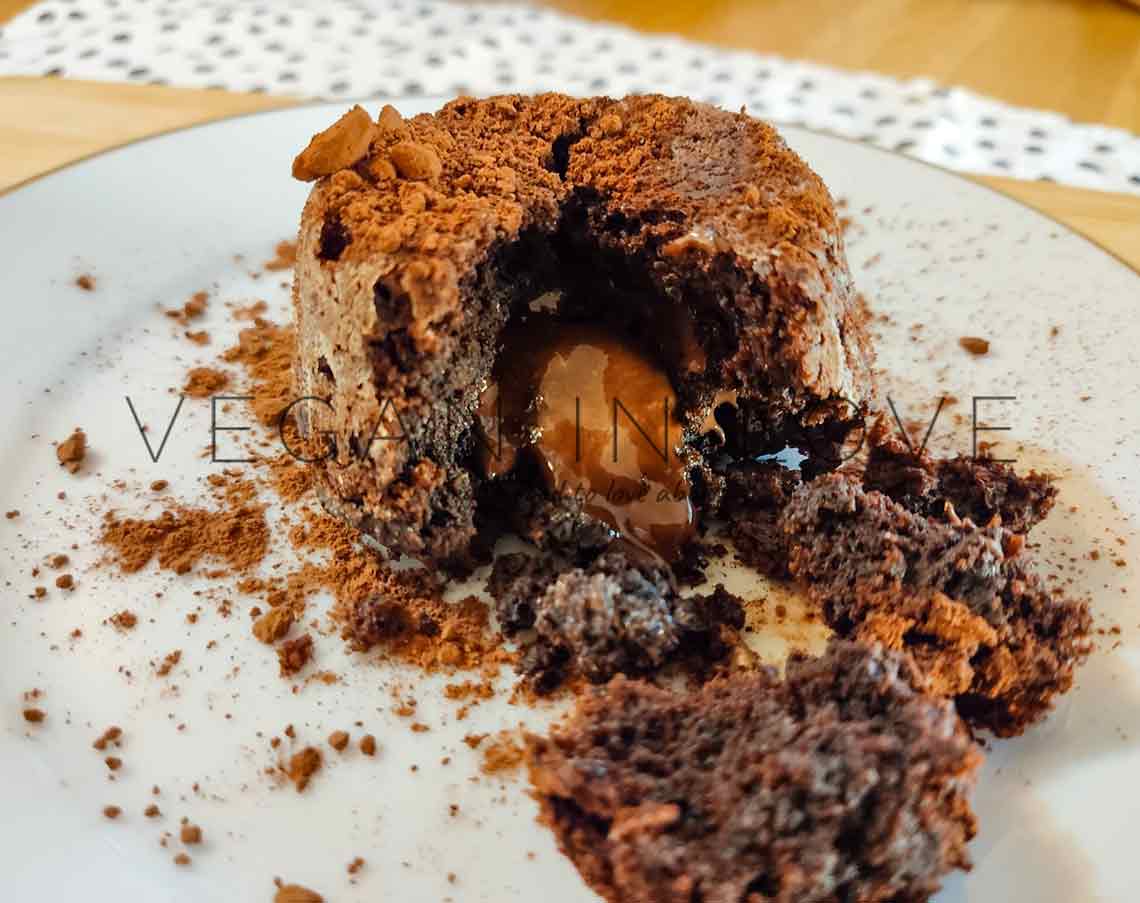 LAVA VEGAN CHOCOLATE CAKE | EASY MOLTEN RECIPE