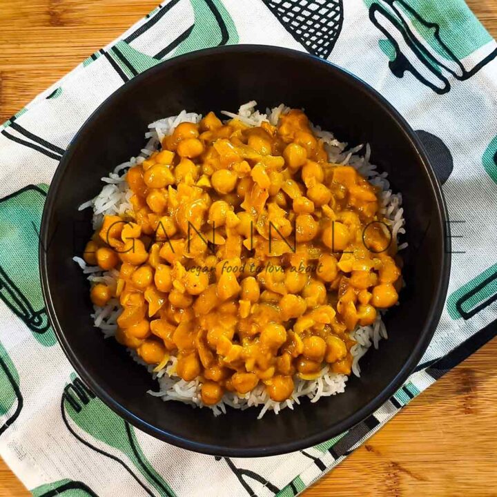 easy vegan chickpea korma recipe