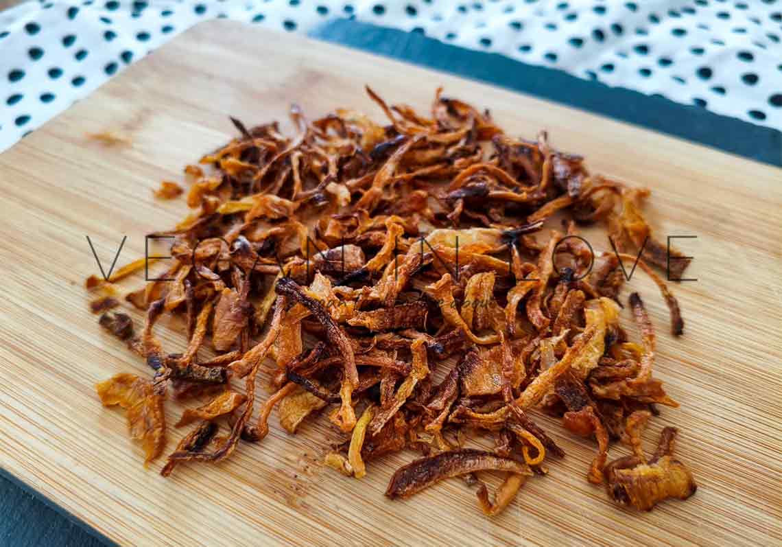 OVEN-BAKED CRISPY ONIONS RECIPE – EASY & HOMEMADE
